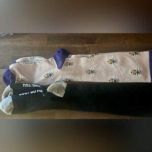 2-Pairs Figs Bee Patterned and Solid Socks - Purple, Black, Cream